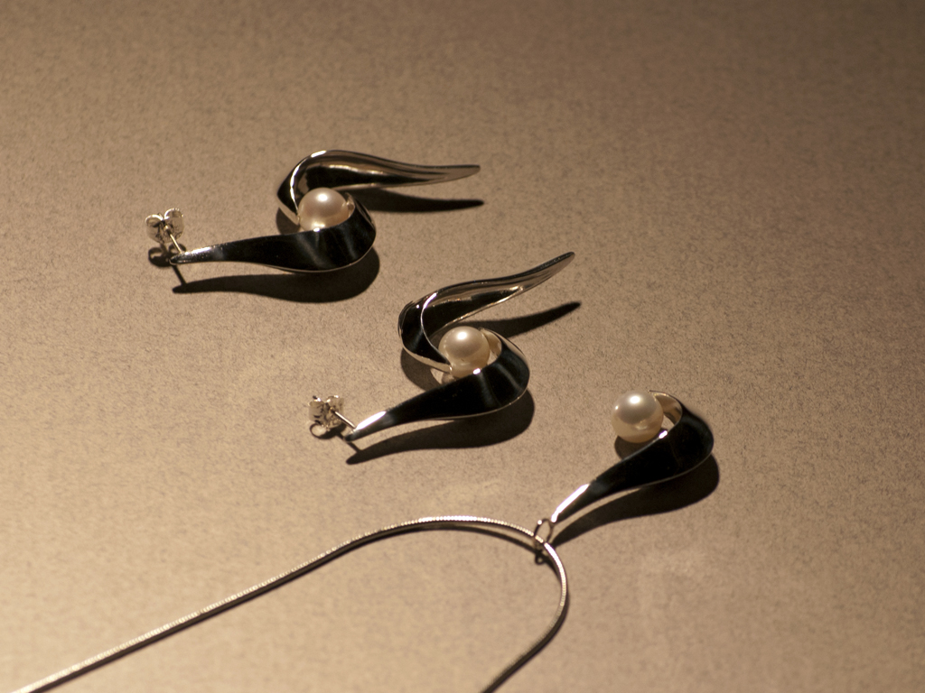 silversmithing / oysters